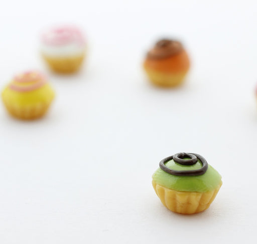 Buy Cupcake Miniature Pistachio Patch Fimo - Gourmet Decoration in Polymer Path