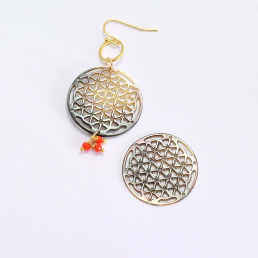 Buy 1 mother-of-pearl pendant in diameter 2.9 cm, Hole: 1 mm for earrings or jumper.
