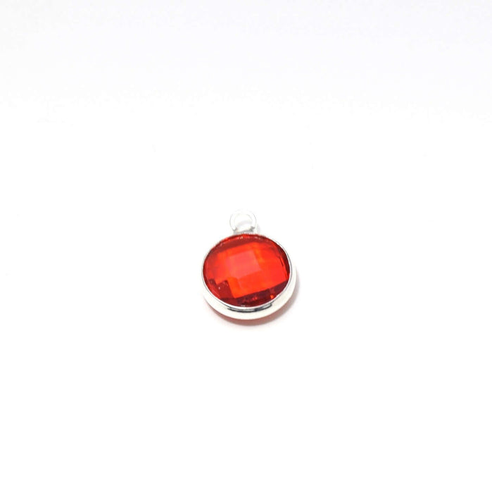 Acheter en gros 1 pendentif argent 14x11x5 mm, Trou: 2 mm et verre à facettes rouge avec contours argentés