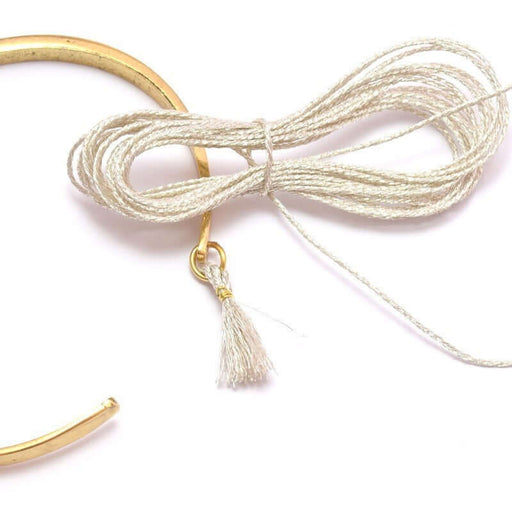 Buy 4 meters of white cord silver or metallic gold in cotton and metal 0.8 mm. For friendship bracelet and other jewelry finish