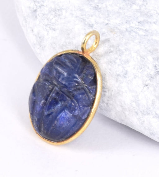 Buy Oval Sculpted Oval Pendant Scarabée Lapis Lazuli Sertis Silver 925 gold plated 17x13mm (1)